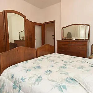 appartamento-aurelia.hotelitalianriviera.com/